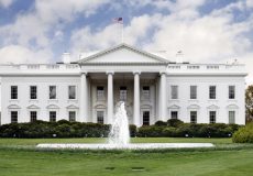 نشست اضطراری در کاخ سفید