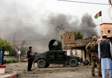 بیش از ۱۰۰ کشته و زخمی در انفجار‌های کابل