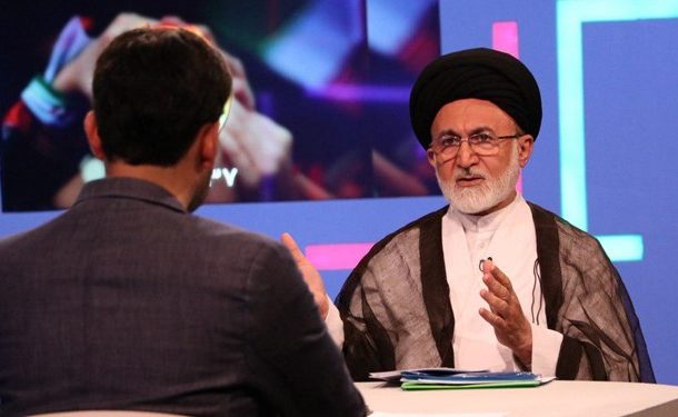 دست کسی را که توافقنامه ذلت‌بار با سعودی‌ها امضاء کند، باید قطع کرد