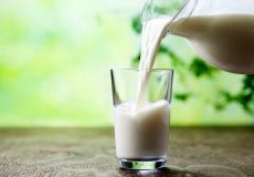 خوراکی هایی که نباید همراه شیر بخورید