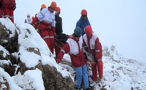 نجات ۶ کوهنورد مفقود در ارتفاعات دامغان+ تصاویر