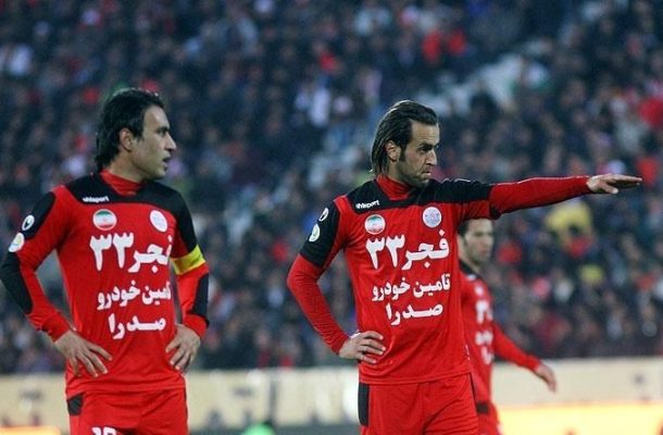 اسطوره های پرسپولیس با لباس پرسپولیس چند بار قهرمان شده اند؟