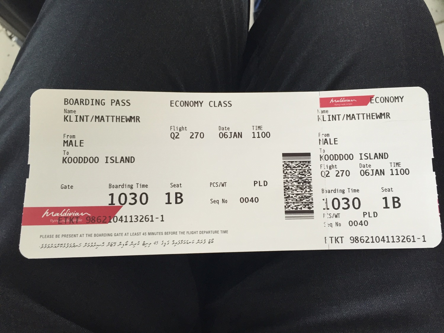 Review: Maldivian Dash 8-300 Malé To Kooddoo Via Kadhdhoo - Live and Let's Fly